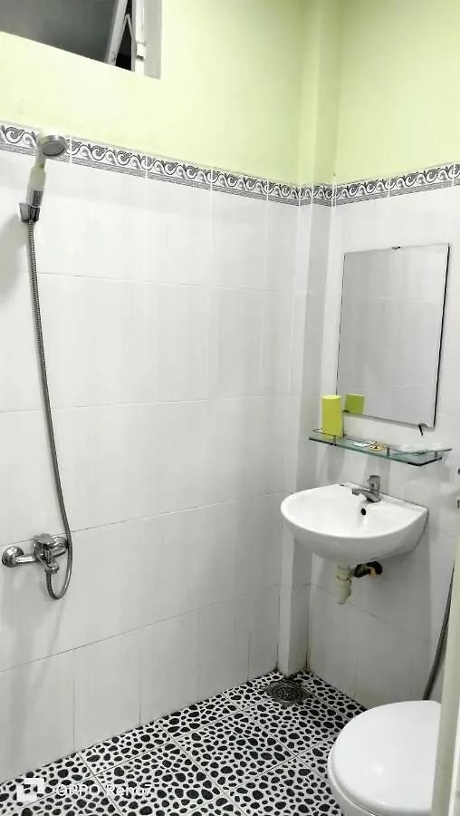 Bed and Breakfast Nha Nghi Lam Tung Nha Trang Bed & Breakfast