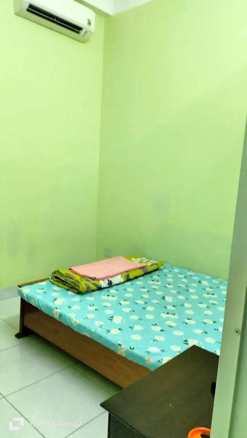 Bed and Breakfast Nha Nghi Lam Tung Nha Trang 0*,